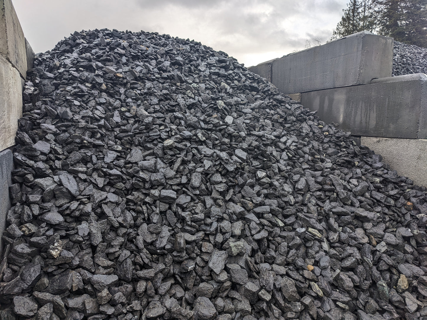 2x4 Quarry Spalls